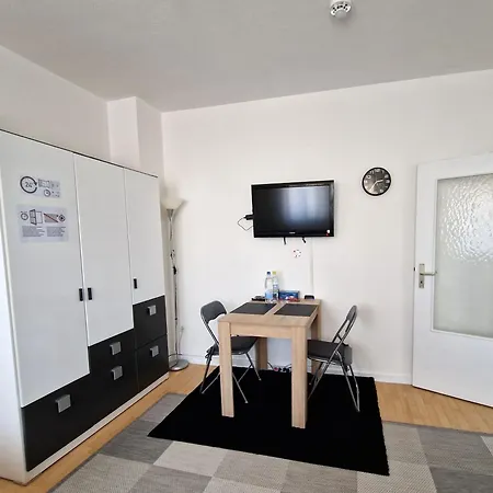 Optimus - Modern With Private Garage And U79 To Duesseldorf Fair Duisburg