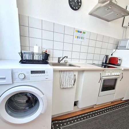Optimus - Modern With Private Garage And U79 To Duesseldorf Fair * Duisburg
