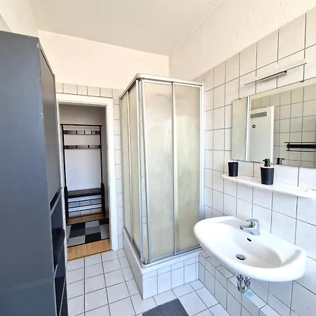 Optimus - Modern With Private Garage And U79 To Duesseldorf Fair Daire *